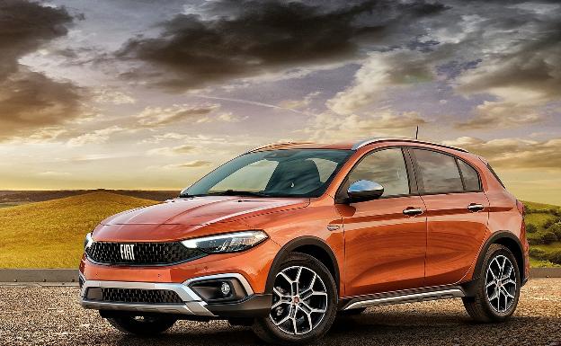 Probamos el nuevo Fiat Tipo Cross: un 'campero' espacioso y económico