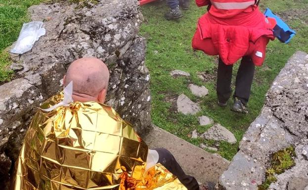 Rescatan al hombre herido con una sierra en un monte de Abaltzisketa