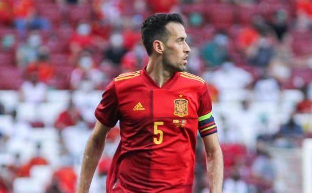 El positivo de Busquets prolonga el mal fario de La Roja