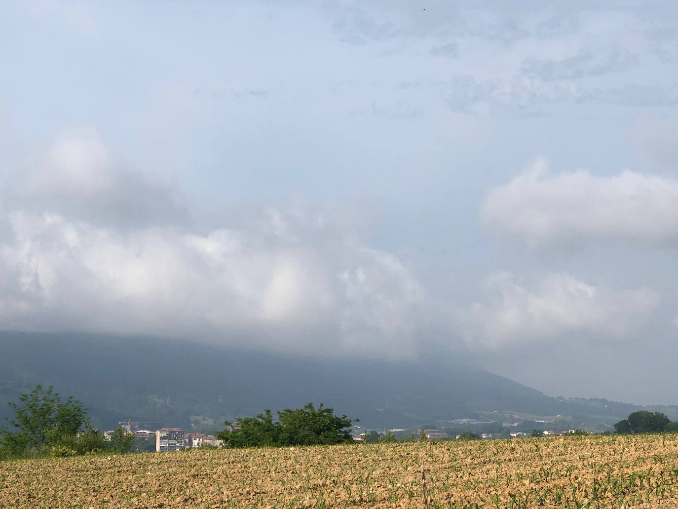 Nueva jornada veraniega que terminó con cielos nublados