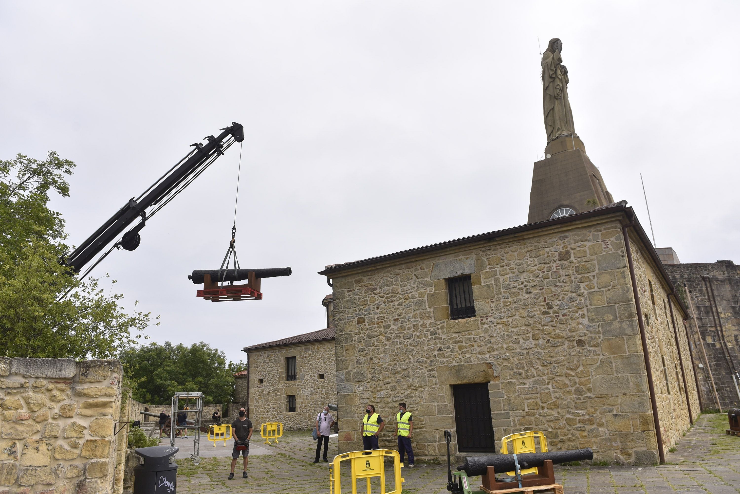 Restauración de los cañones de Urgull