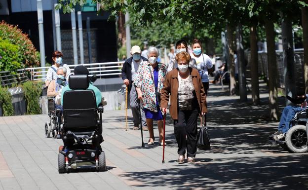 Euskadi notifica 14 fallecidos la semana pasada, la cifra más baja desde finales de la primera ola