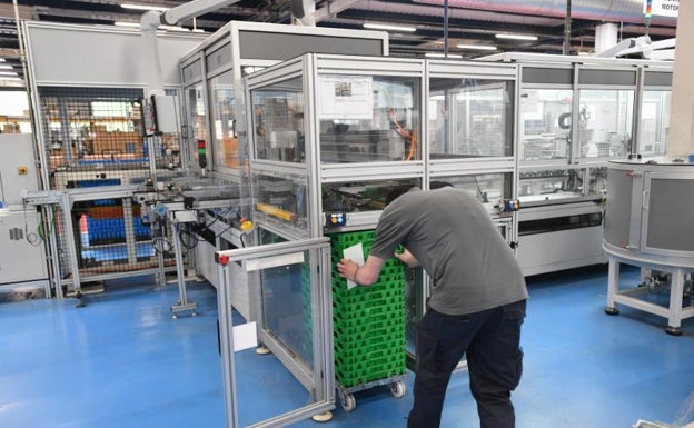 La industria auxiliar de Gipuzkoa busca en el exterior una vía de escape ante la crisis y de mejora