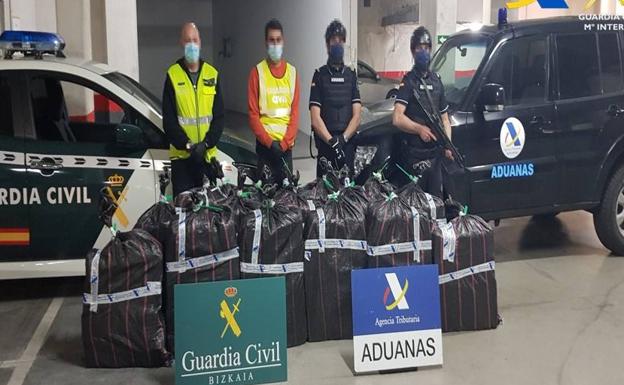 Decomisan 1.400 kilos de cocaína ocultos en contenedores en el Puerto de Bilbao