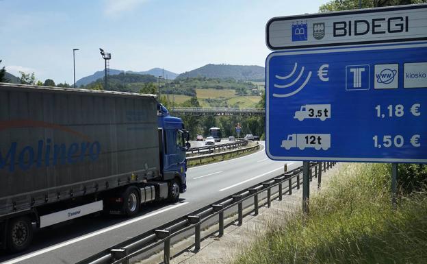 Gipuzkoa recula y acepta suspender temporalmente el peaje para camiones