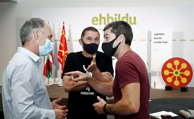 Sortu debatirá cómo aligerar su estructura en beneficio de EH Bildu