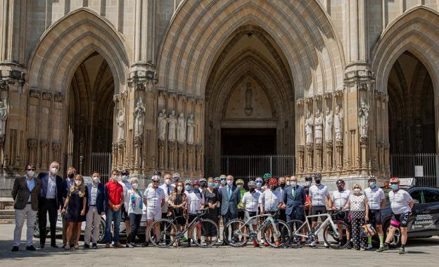 Buscando la convivencia entre coches y bicicletas en ruta