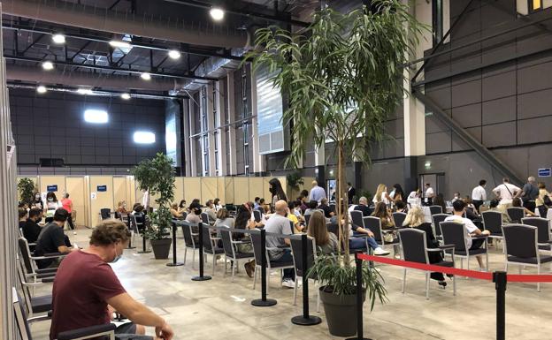 Dos inyecciones aptas para mayores de12 años y gratuitas