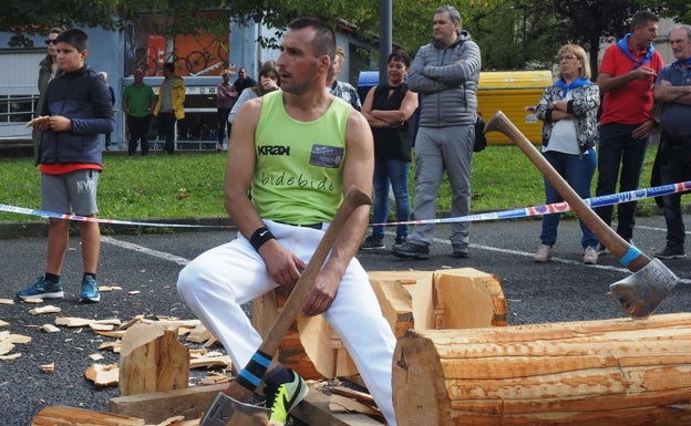 Xabier Zaldua: «Azkenaldian aizkoran baino gustorago nabil segan»