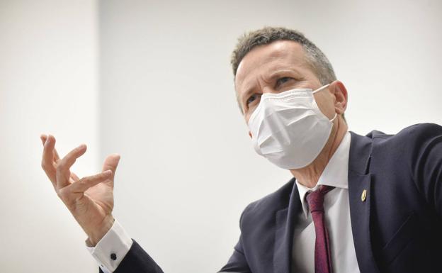 «Hay que valorar las consecuencias que tiene para un alumno repetir curso»