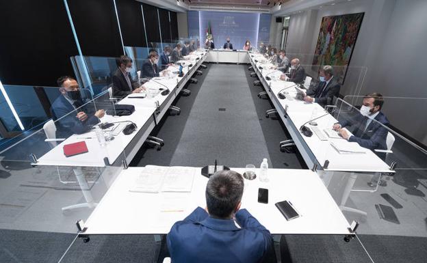 El LABI se da una semana más para revisar el plan de desescalada