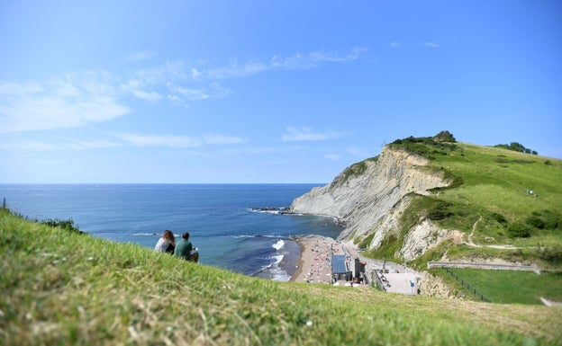 Gipuzkoako gida turistiko birtuala Whatsapp bidez