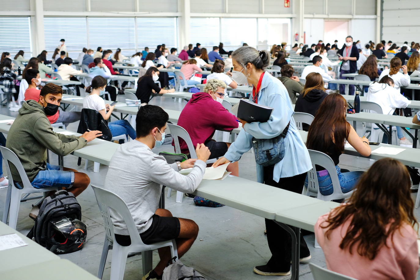 Batxilergoko 1.117 eta Lanbide Heziketako 47 USEko ezohiko deialdira