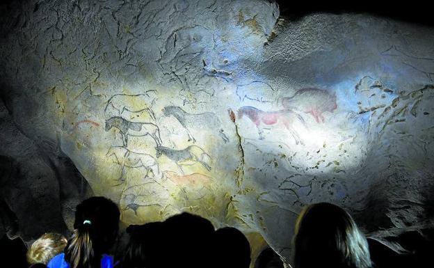 13 urte Ekaingo Kobazuloa gizateriaren ondare izendatu zutela