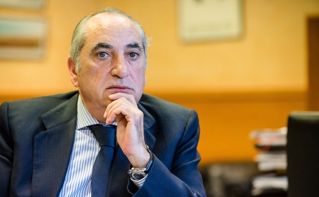 Arriola denuncia la «falsa acusación» de amaño y «el intento de socavar» la credibilidad del Gobierno Vasco