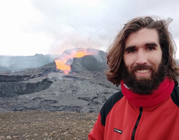 En su viaje por Islandia Mikel ha hecho un cuaderno de bitácora a través de su cuenta @travelliketoro en Instagram. /