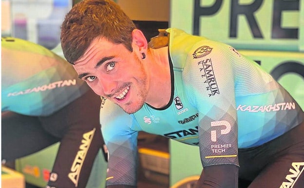 Alex Aranburu: «Dicen que en París se logra el carné de ciclista; pues yo ya me lo he sacado»