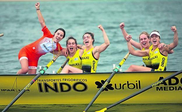 Arraun Lagunak y Orio, empatadas en lo alto de la Liga Euskotren al llegar al ecuador de la liga