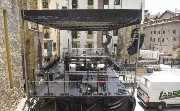 Todos los escenarios levantan hoy el telón