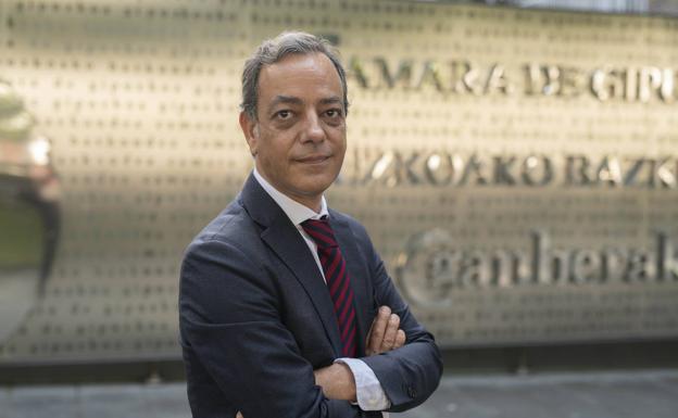 Carlos Cerqueiro (Directivo de Volotea): «Este verano los viajeros buscan destinos estatales como son Mallorca o Menorca»