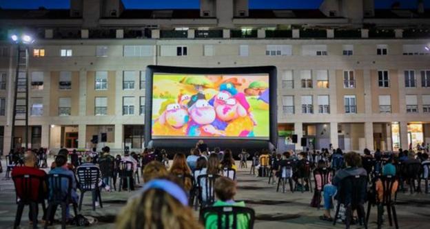 El cine al aire libre vuelve este verano a Vitoria con ocho proyecciones para toda la familia
