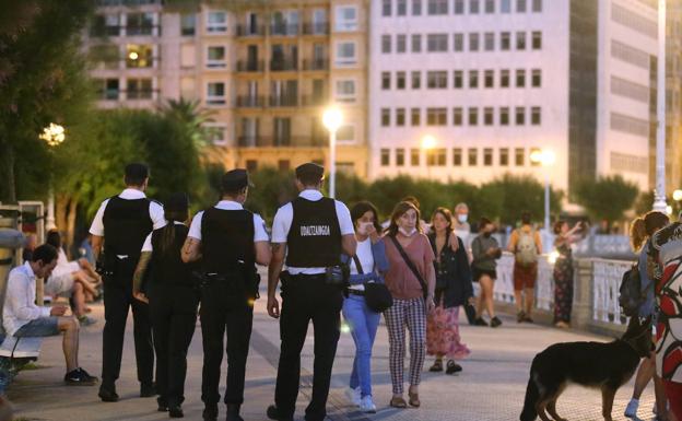 Euskadi adelanta a la 1.00 horas el cierre de los bares y no pide al TSJPV activar el toque de queda