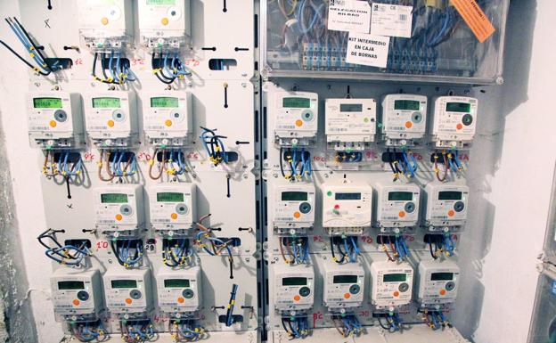 Un apagón deja sin luz durante más de una hora a parte de Gipuzkoa y media España