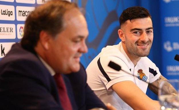 Jokin Aperribay: «Estamos en conversaciones con varios equipos por Willian José»