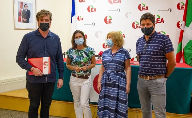 Críticos de EA dibujan una hoja de ruta para celebrar unas primarias