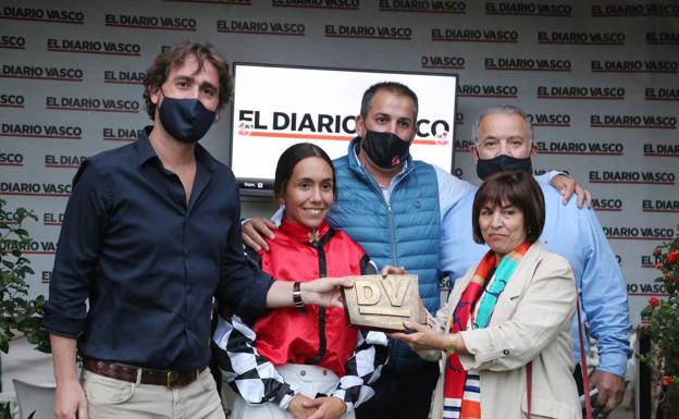 Ion Elarre agota los elogios y hace gemela en el premio DV