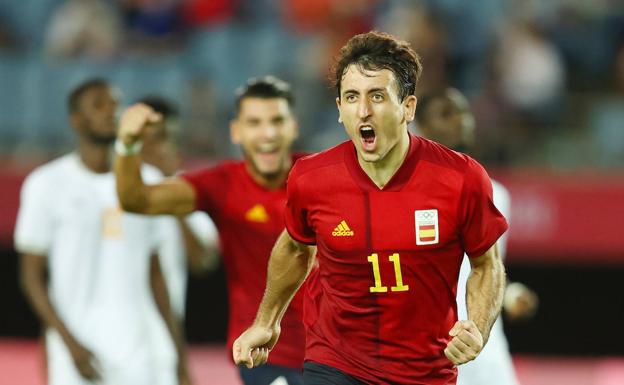 Oyarzabal se disfraza de héroe en Miyagi