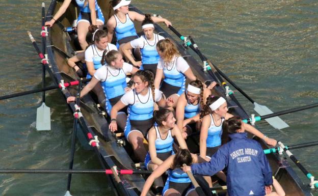 La ETE llega mañana a Errenteria y la ARC-2 rema este fin de semana en Bilbao y Santoña