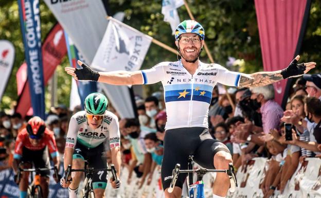 Getxo vuelve a poner de manifiesto el abismo entre el World Tour y el resto del ciclismo