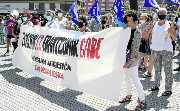 Barakaldo condena los dos últimos casos de violencia machista