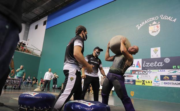 'Urra' pulveriza la marca de 'Izeta II' en la Bi Harri txapelketa con una exhibición