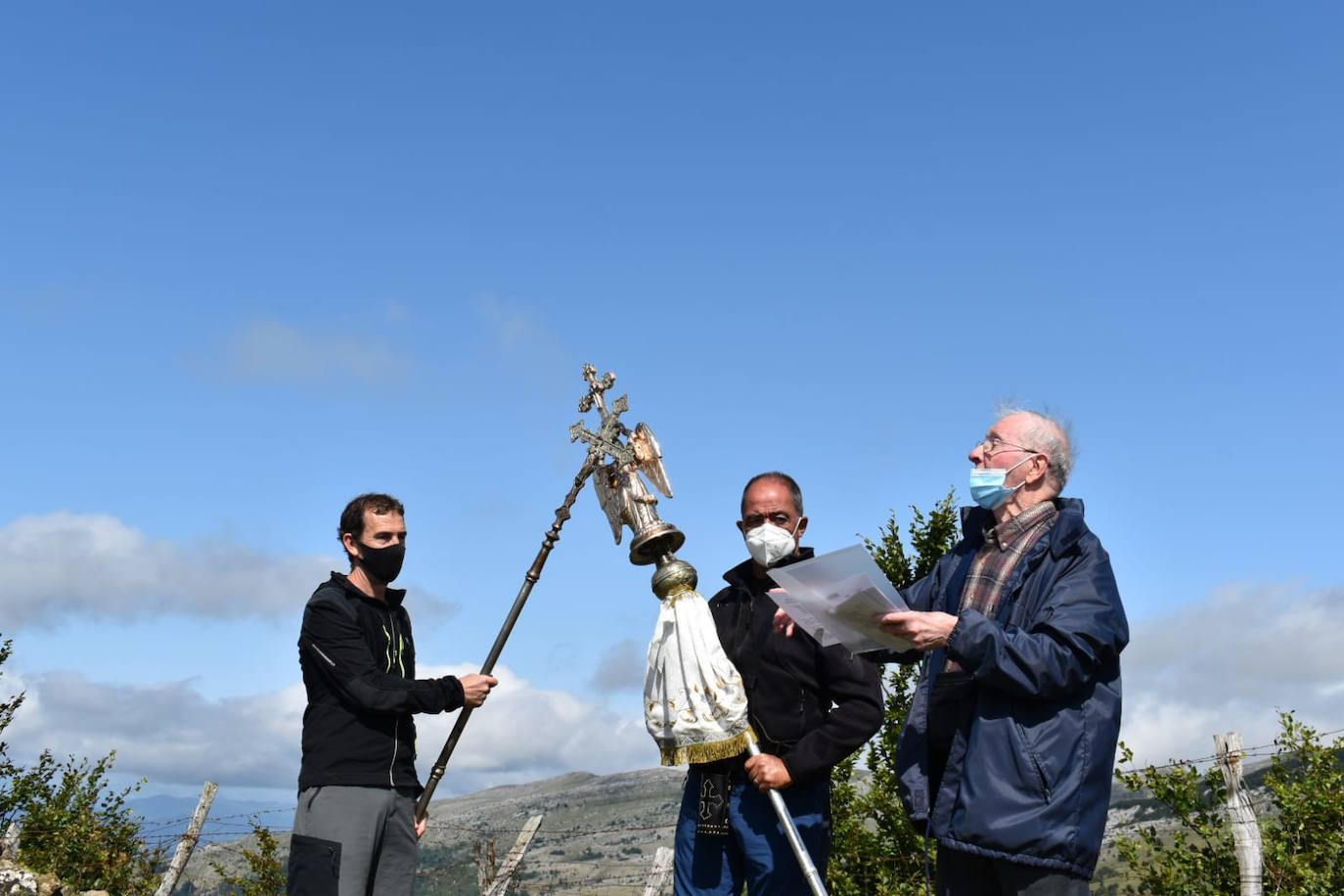 Visita del Arcángel San Miguel a la ermita de Igaratza