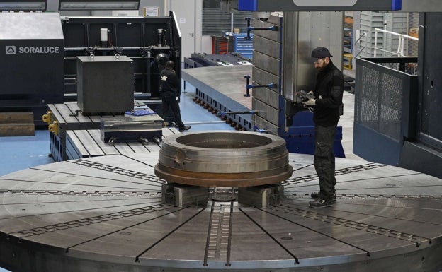 Las exportaciones en Euskadi crecen un 23,9% en el primer semestre y se acercan a los niveles previos a la pandemia