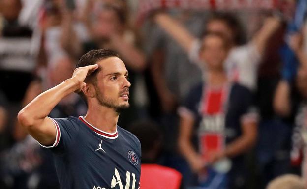 Vinculan en Francia a Pablo Sarabia con la Real Sociedad pero el jugador lo niega