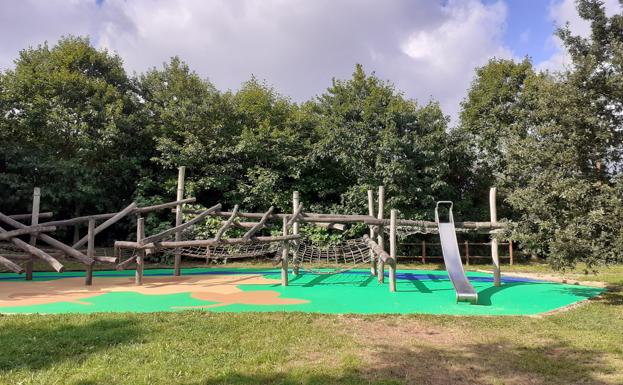 Lavado de cara para más de una veintena de parques infantiles de la ciudad