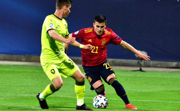 Jon Karrikaburu, Ander Barrenetxea, Roberto López y Jon Pacheco, convocados con la Sub21