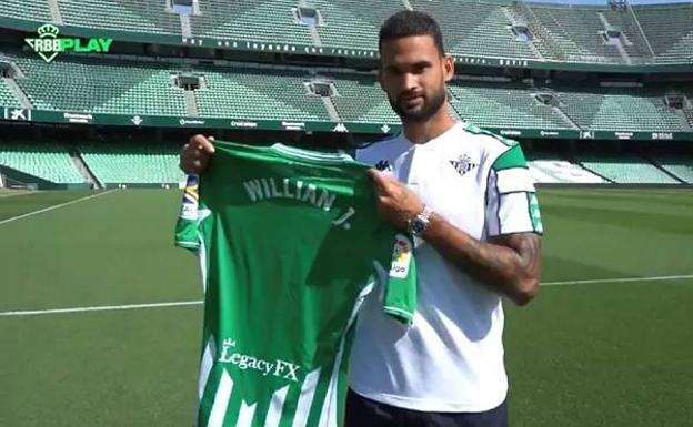 La Real Sociedad hace oficial la cesión de Willian José al Betis