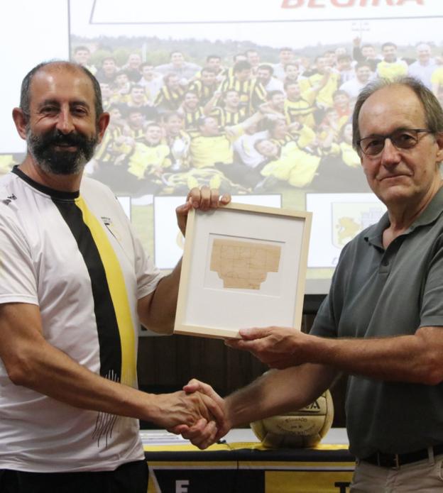 Amaikak Bat Elkartea presenta los actos del 75 aniversario