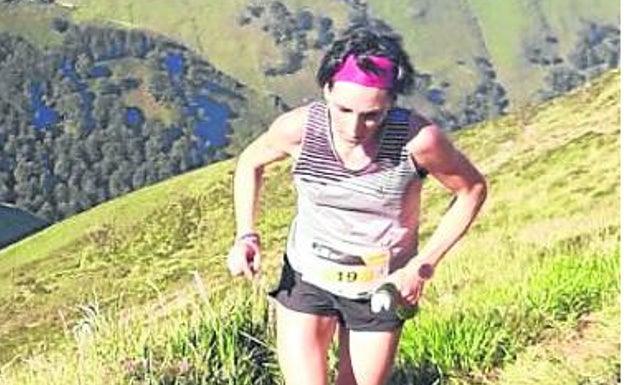 Oihana Kortazar gana la tercera prueba del circuito de carreras por montaña verticales