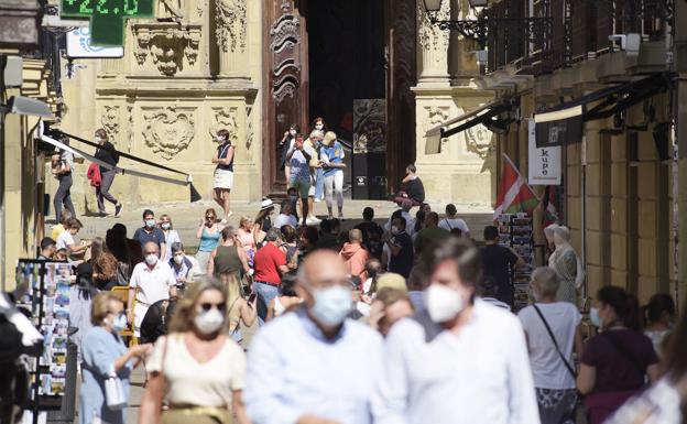 Primera jornada con menos de 300 positivos desde junio