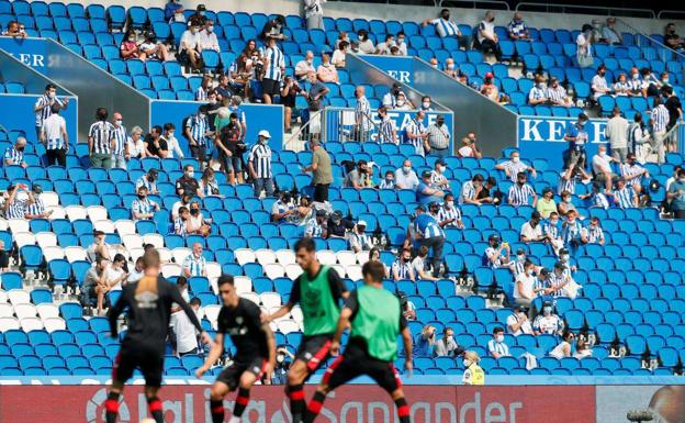Los estadios de Euskadi contarán con la mitad de aforo que los del resto de comunidades