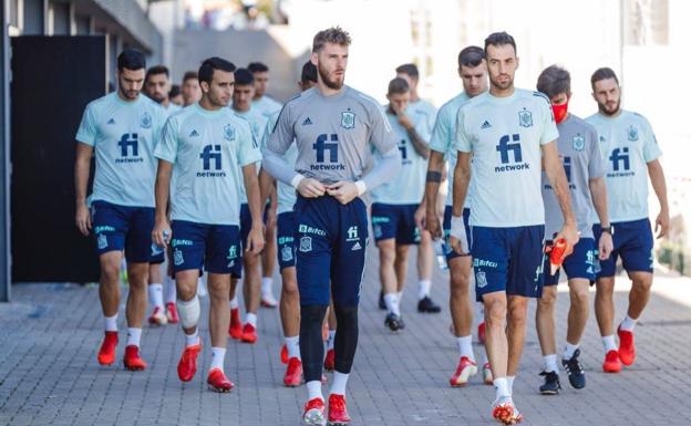 Mikel Merino entrena con la selección y Alexander Sorloth juega hoy con Noruega ante Países Bajos