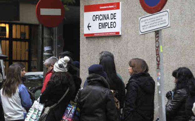 Gipuzkoa cierra agosto con 4.271 empleos menos y pierde todo lo ganado desde mayo