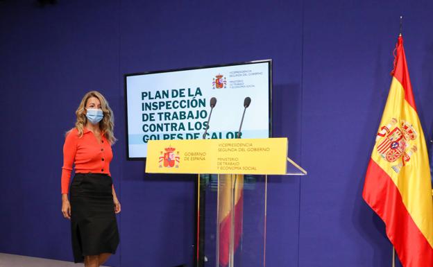 Yolanda Díaz confirma la subida «urgente» del SMI y pone en valor el diálogo social