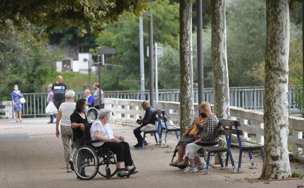 Sagardui califica de «esperanzadora» la evolución de la pandemia con nueve pacientes menos en las UCI