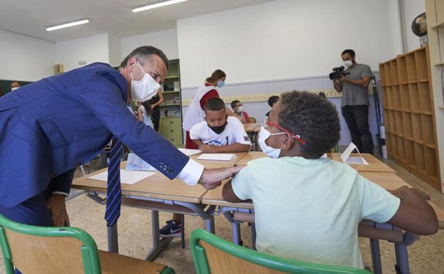 Bildarratz confía en que la pandemia mejore para poder aliviar algunas medidas como pasar de aulas a cursos burbuja